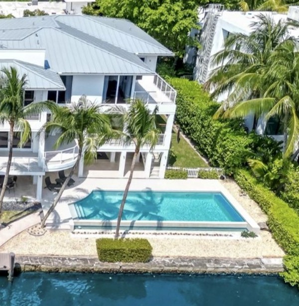 The residence pool and waterfront